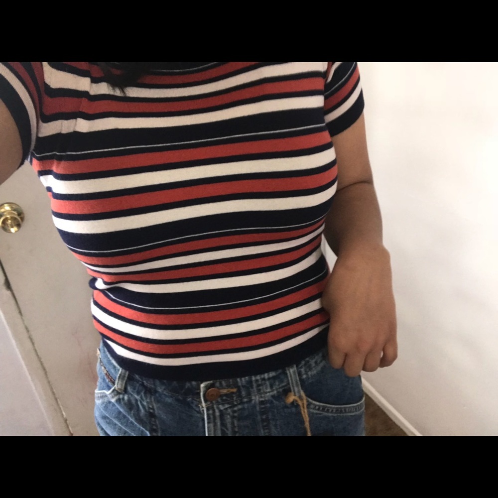 Striped top - Picture 4 of 5